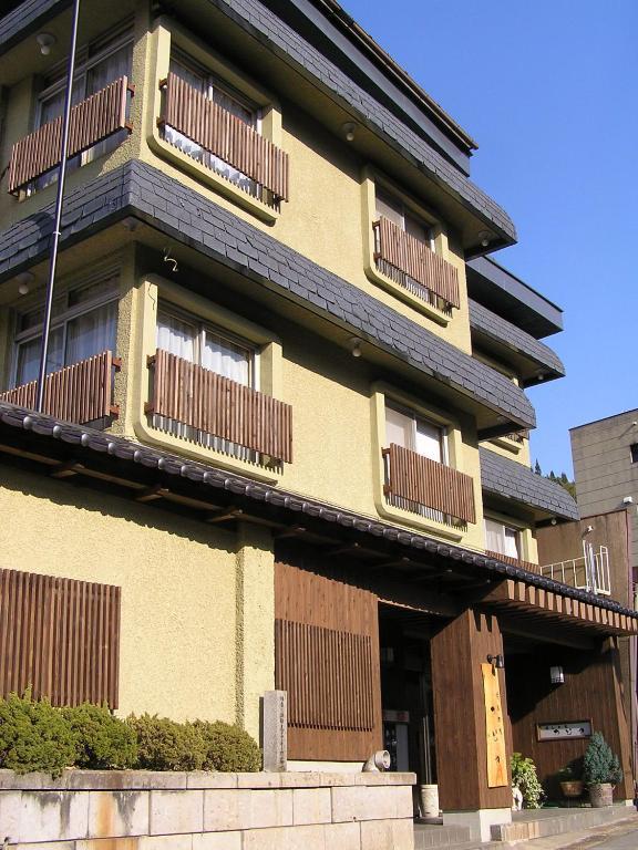 Kadoya Hotel Yamanouchi  Exterior photo